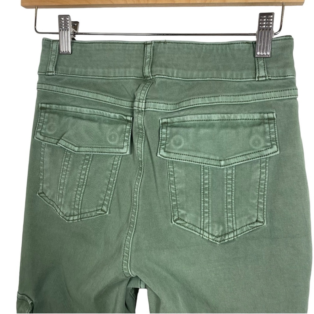 NWOT Spanx Stretch Twill Ankle Cargo Pant in Soft Sage Size M - Picture 12 of 17